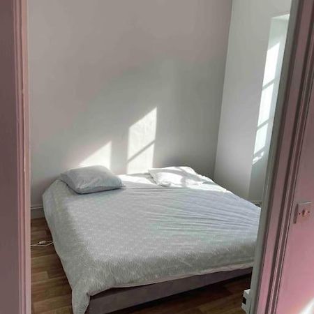 Appartement Avec Parking Proche Cathedrale Bourges Eksteriør billede