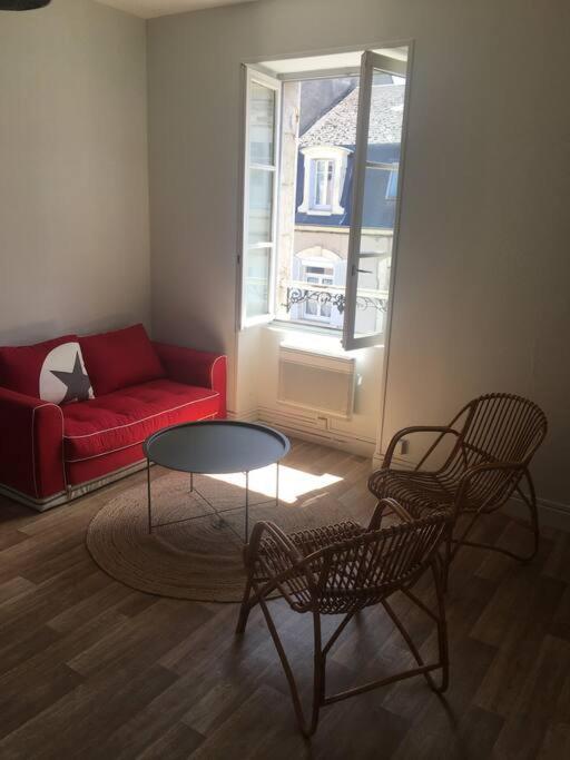 Appartement Avec Parking Proche Cathedrale Bourges Eksteriør billede